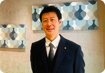 営業部　小川 一平