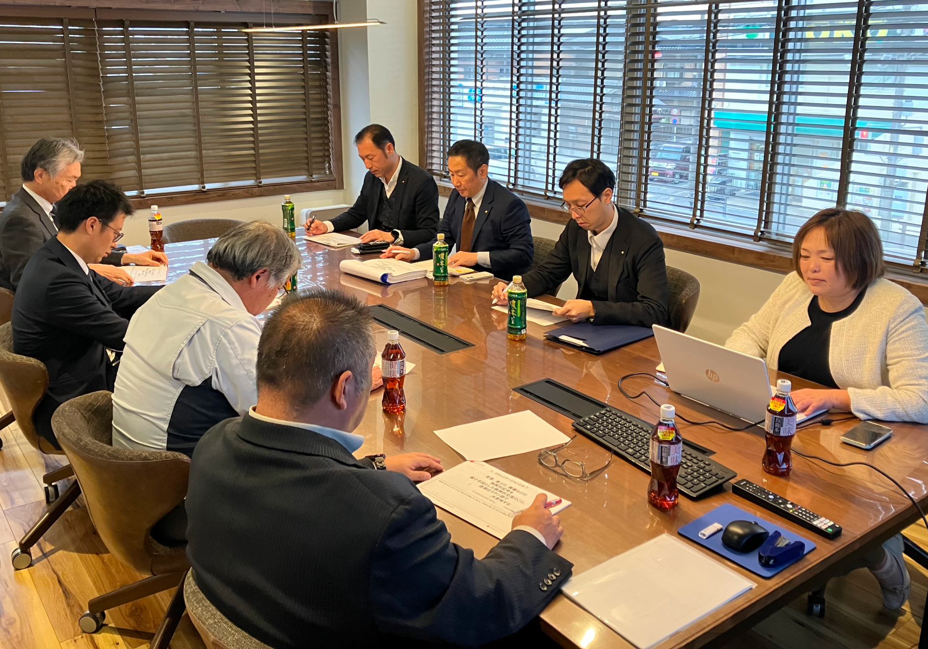 営業部の勉強会